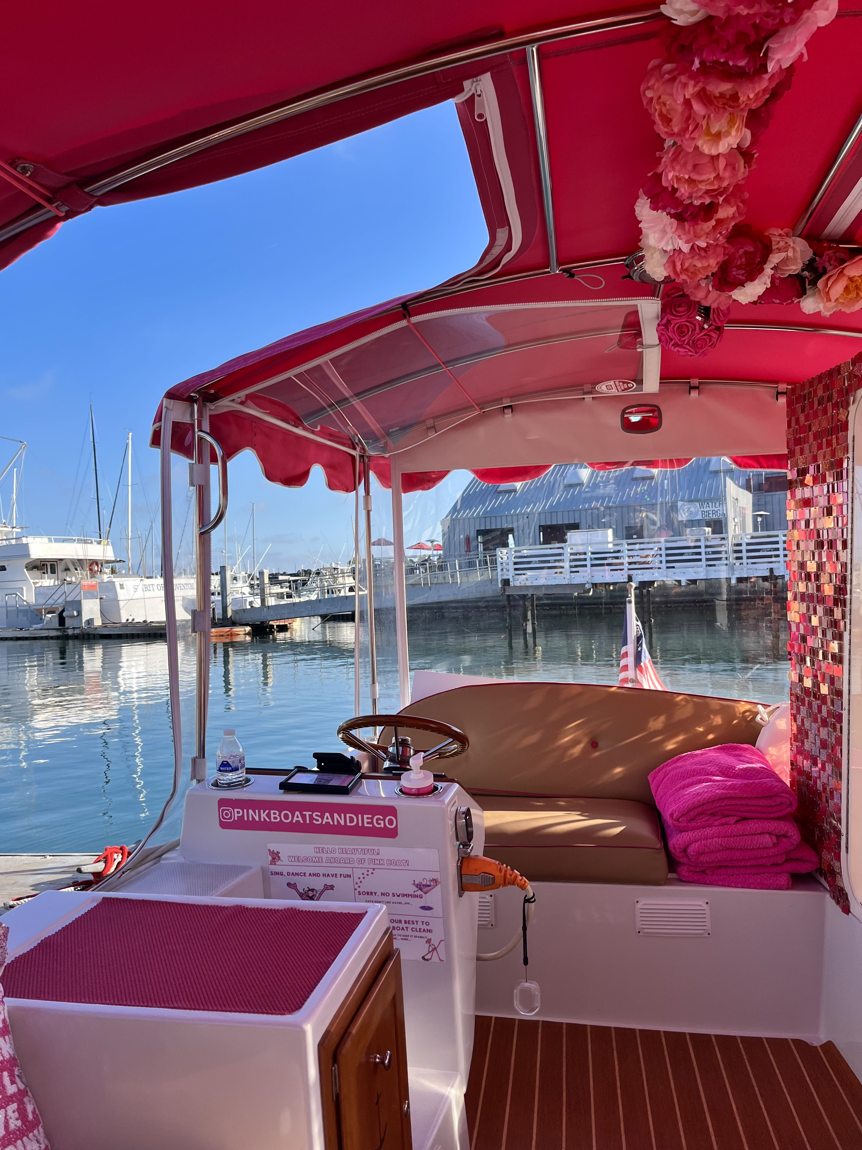 Eco Pink Boat - Content Creation